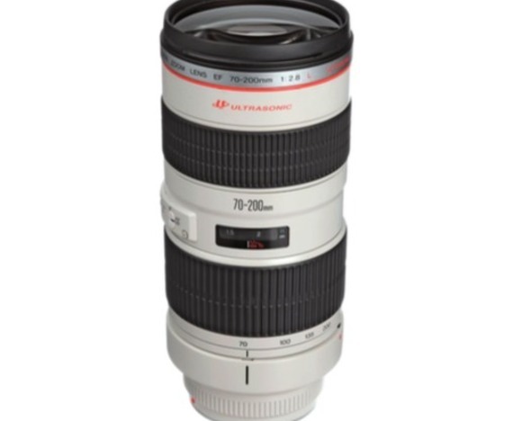 Canon EF 70-200mm f/2.8 L USM + ET-83II zonnekap